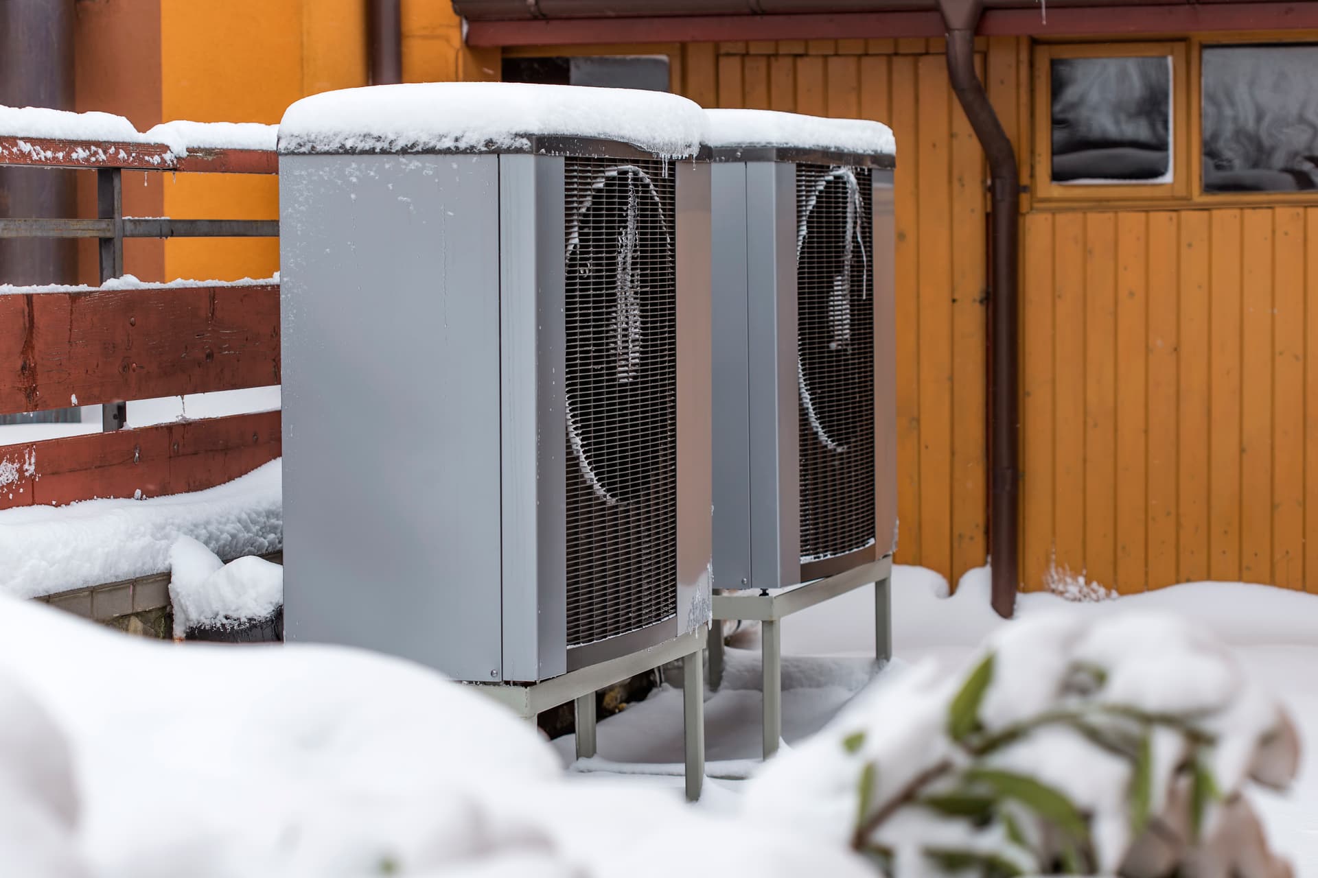 Aurora homeowners and businesses upgrading to efficient heating and cooling
